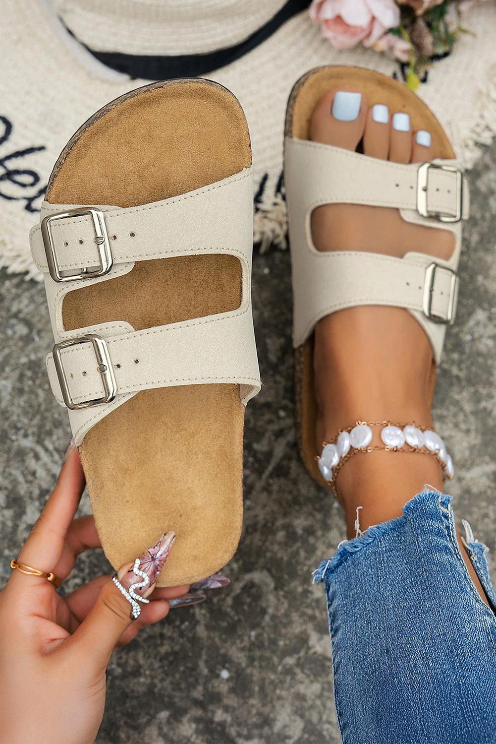 Solid Print Cut Out Buckle PU Leather Flat Sandals