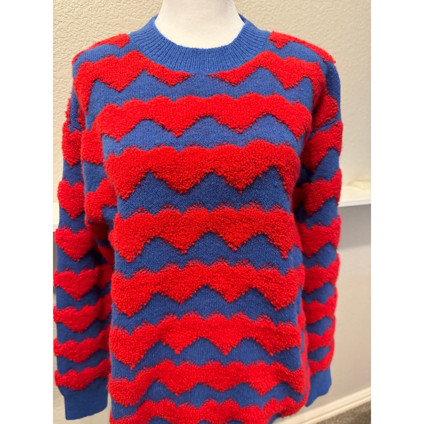 Wave Pattern Sweater-Blue & Red-Medium